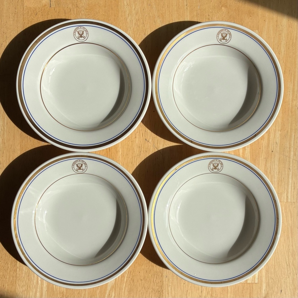 Department of the US Navy Gold Trimmed Formal Side Bowls Set of 4